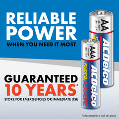 Powermax ACDelco pilas instaladas en una linterna, rendimiento fiable en uso