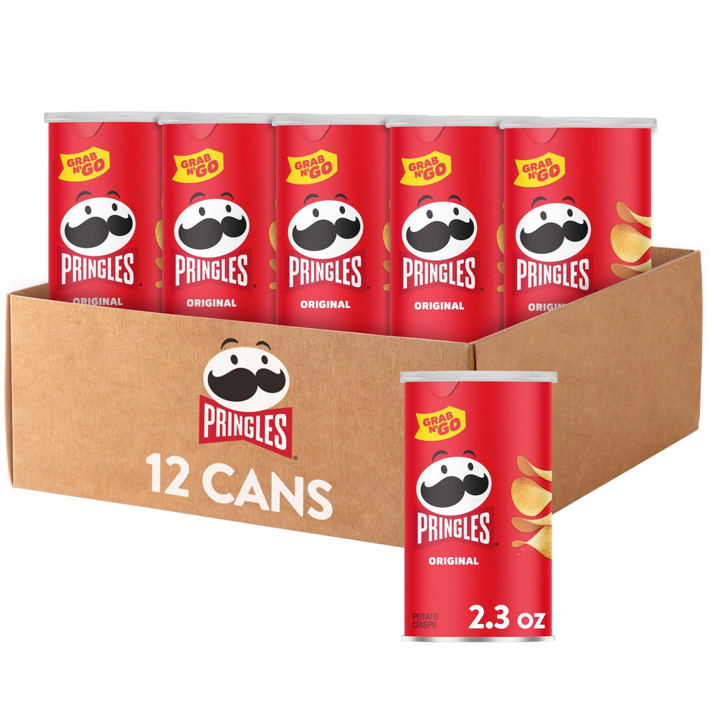 Pringles lata frontal mostrando el logo y formato práctico para llevar