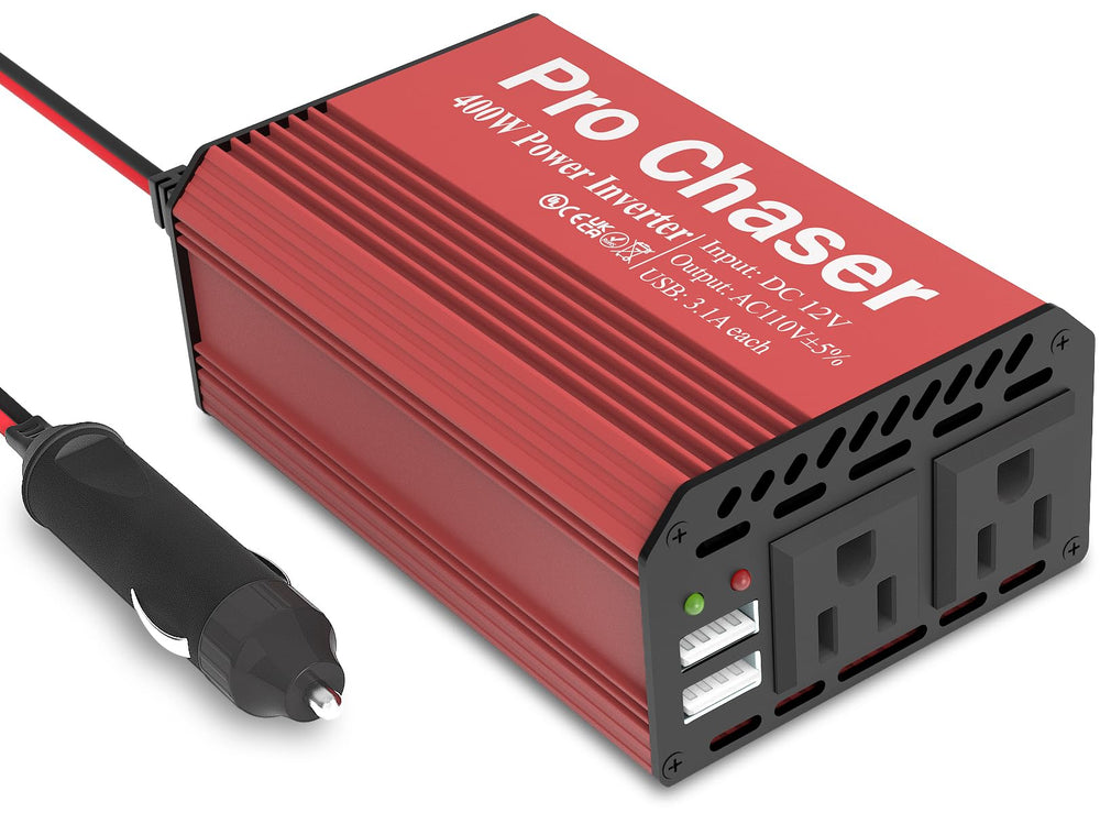 Pro Chaser vista frontal con enchufes AC y puertos USB, carga fiable en ruta