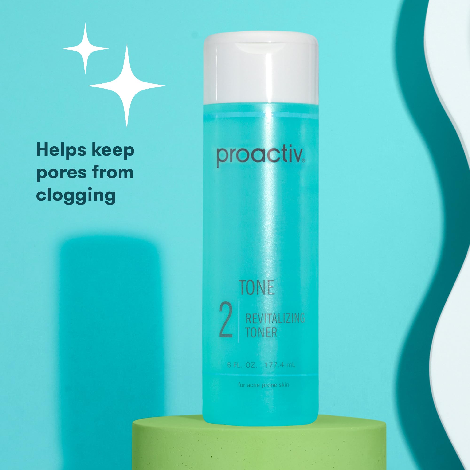 Proactiv etiqueta con ingredientes clave como ácido glicólico y extractos botánicos, beneficio informativo