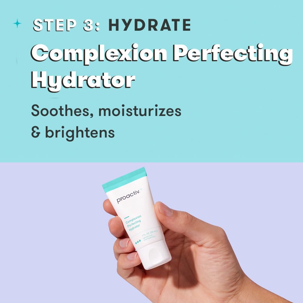 Proactiv uso en rostro estilo de vida aplicando rutina para piel más luminosa