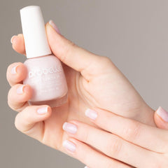Probelle etiqueta con ingredientes botánicos y beneficios visibles en la etiqueta