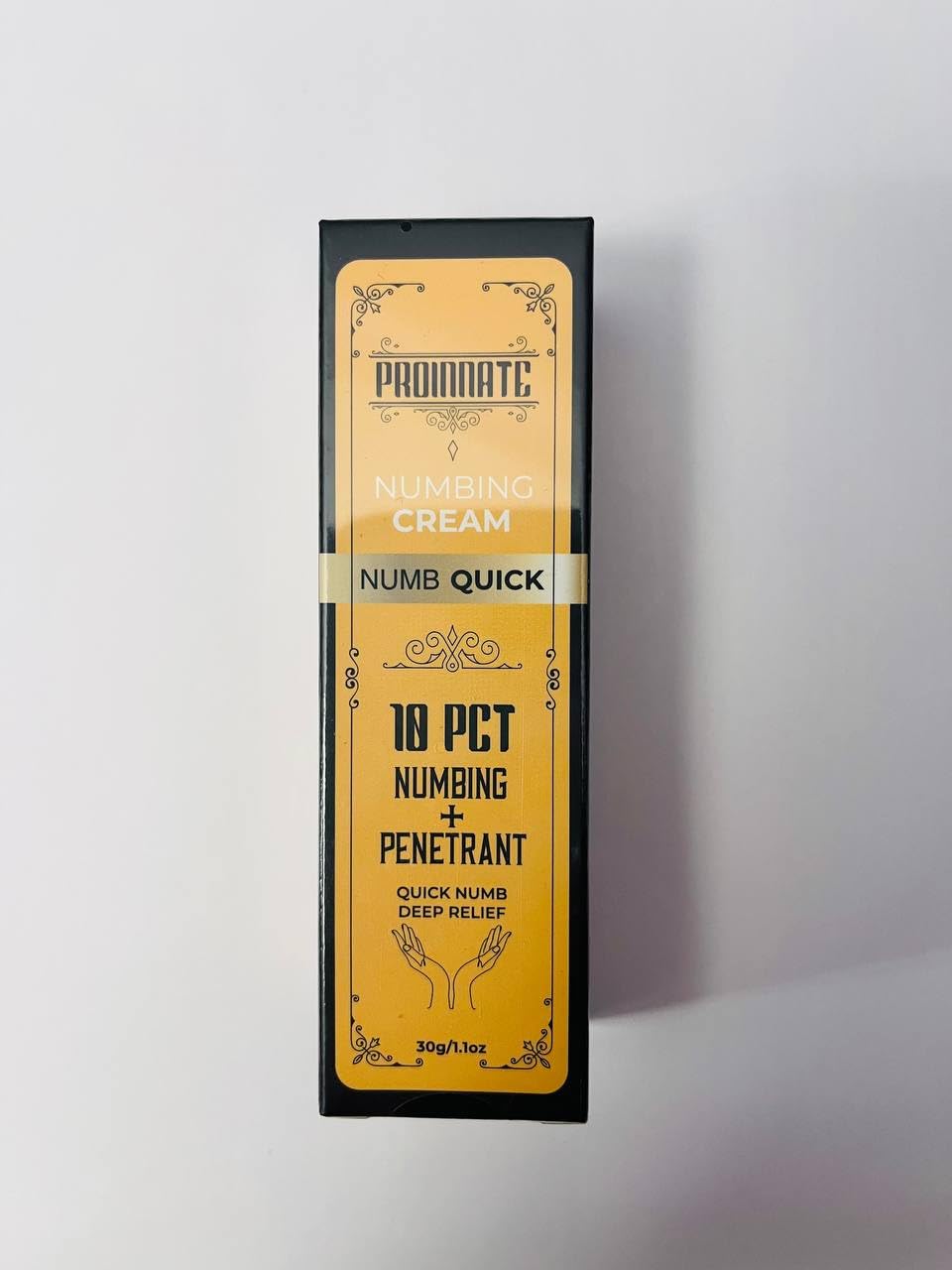 Proinnate aceite de emú en gota representando hidratación y confort cutáneo