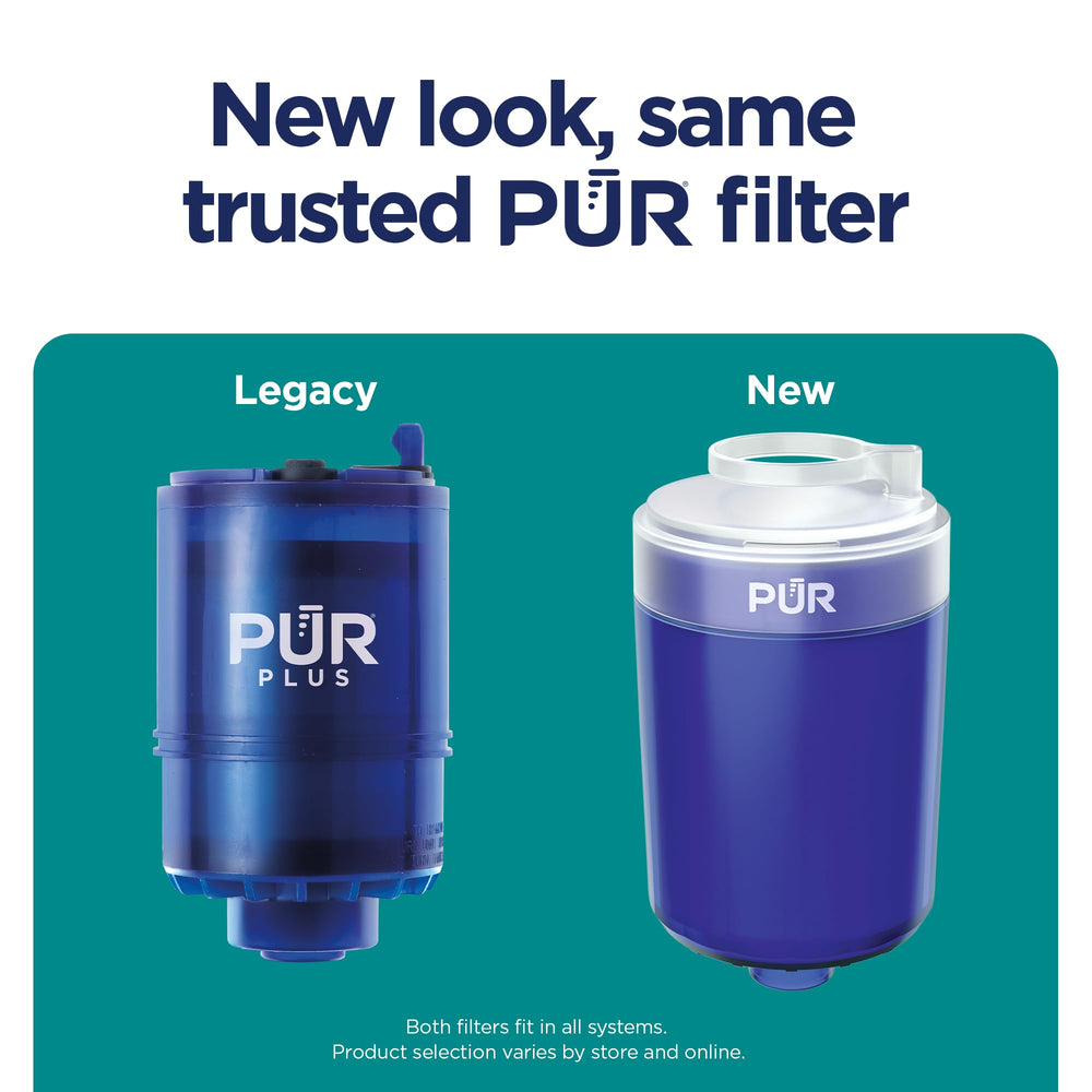 PUR filtro al lado de un vaso para comparar tamaño y capacidad