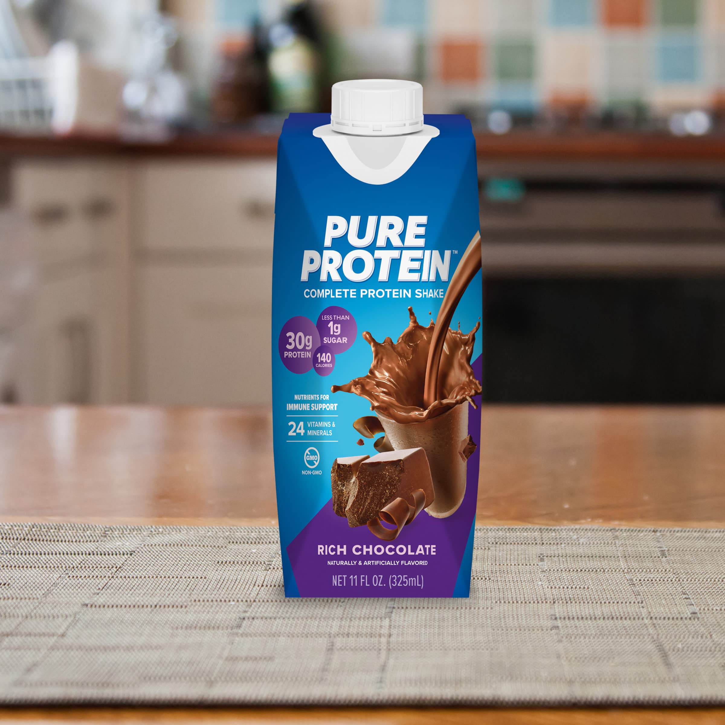 Pure Protein pack de 12 botellas organizado para almacenamiento y conveniencia