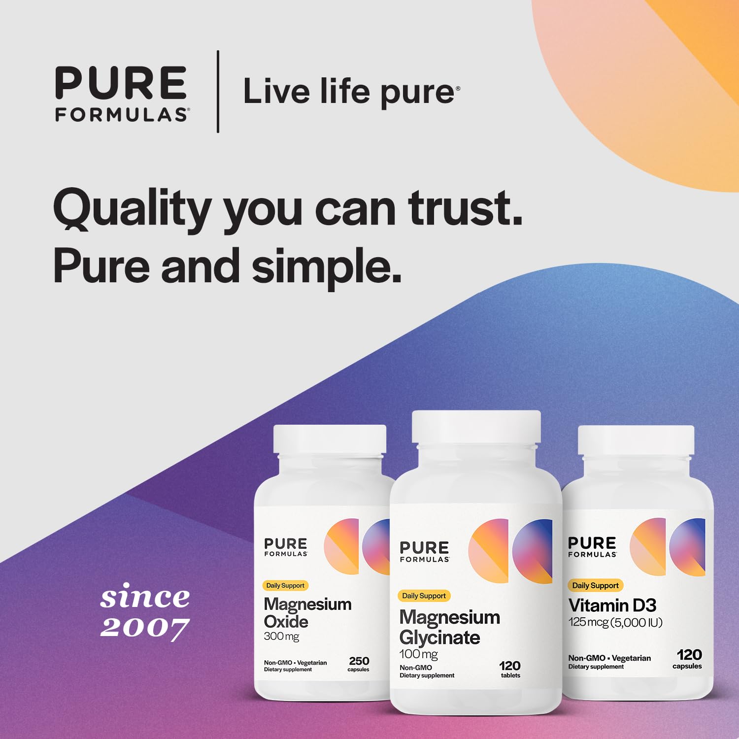 PureFormulas tabletas junto a equipo deportivo sugiriendo recuperación muscular