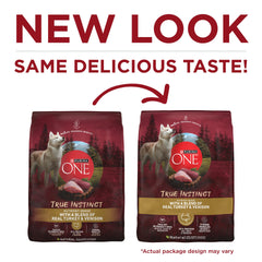 Purina ONE primer plano del kibble resaltando textura crujiente beneficioso