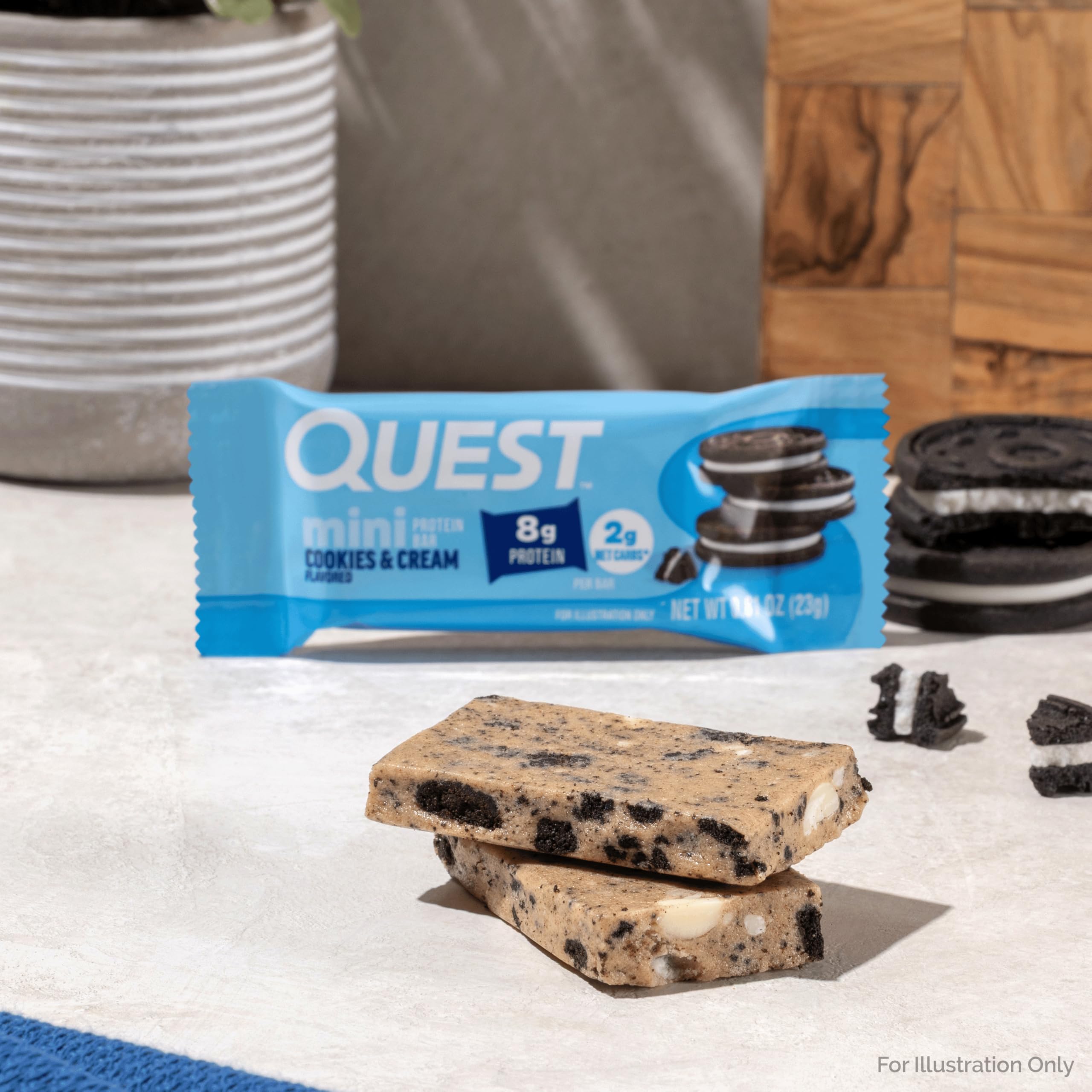 Quest mini cookies & cream en bolsa de gimnasio listos para recargar proteína