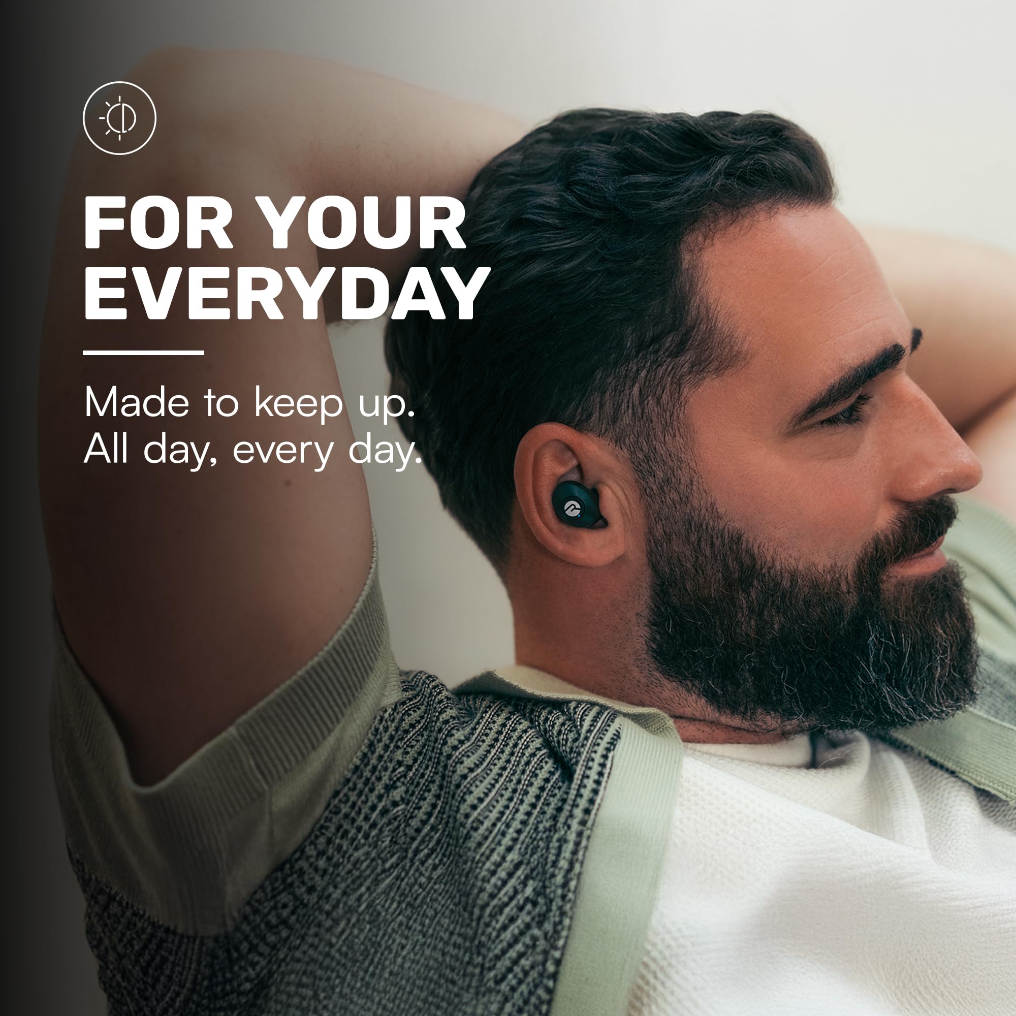 Raycon auricular colocado en oído para comodidad prolongada y estabilidad