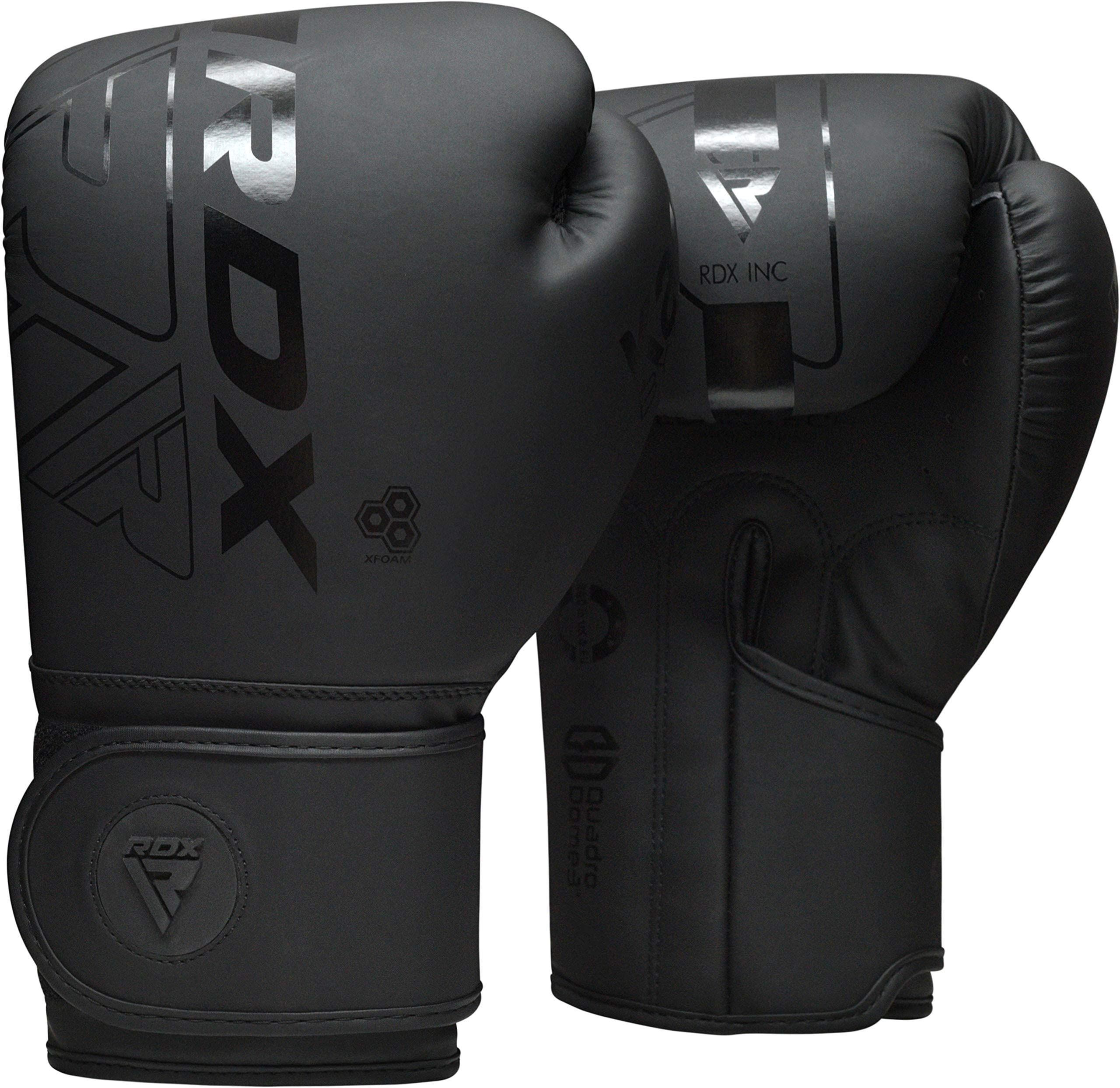 Guantes RDX frontal con logo mostrando ajuste y acabado duradero
