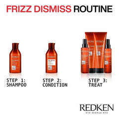 Redken Frizz Dismiss en cabello ondulado mostrando reducción del frizz y definición