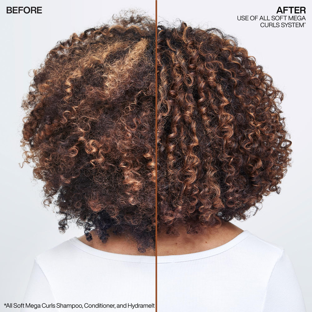 Redken textura cremosa del acondicionador con foco en hidratación y facilidad de aplicación