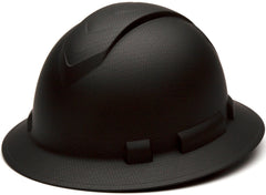 Ridgeline casco en uso por obrero ofreciendo protección cómoda y segura