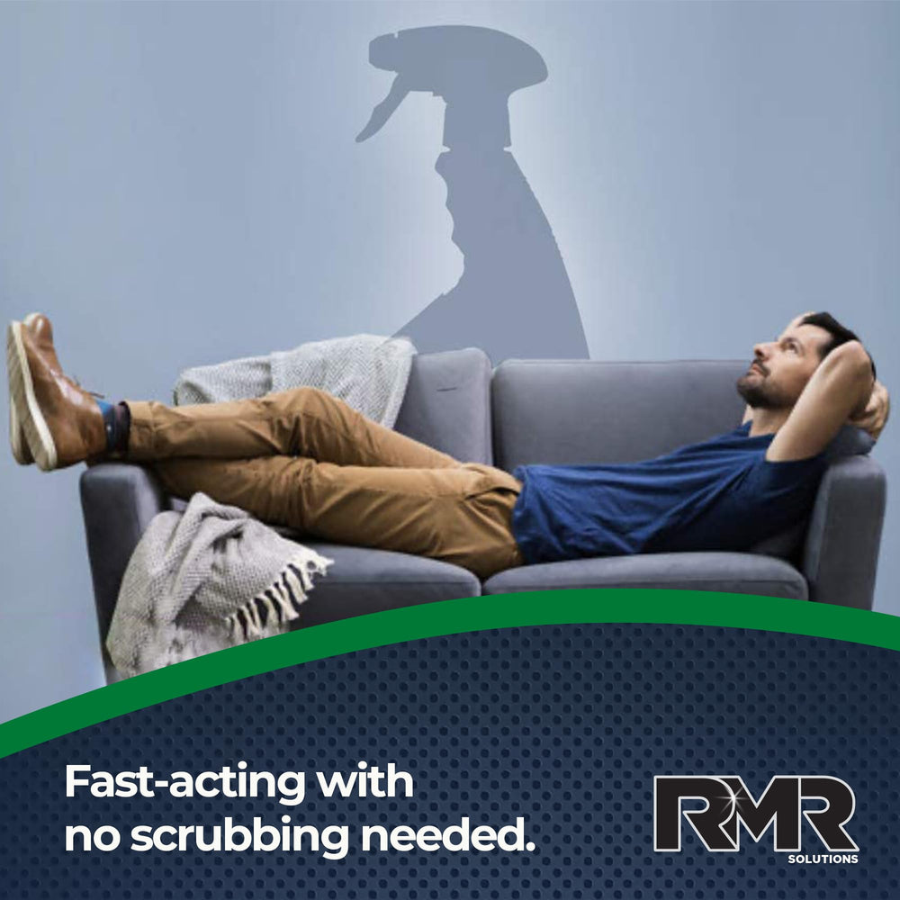 RMR Brands RMR-86 galón junto a manos para comparar tamaño y uso conveniente
