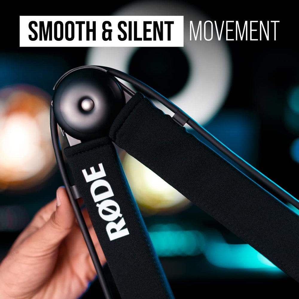 RØDE PSA1+ brazo completamente extendido mostrando alcance para escritorios grandes