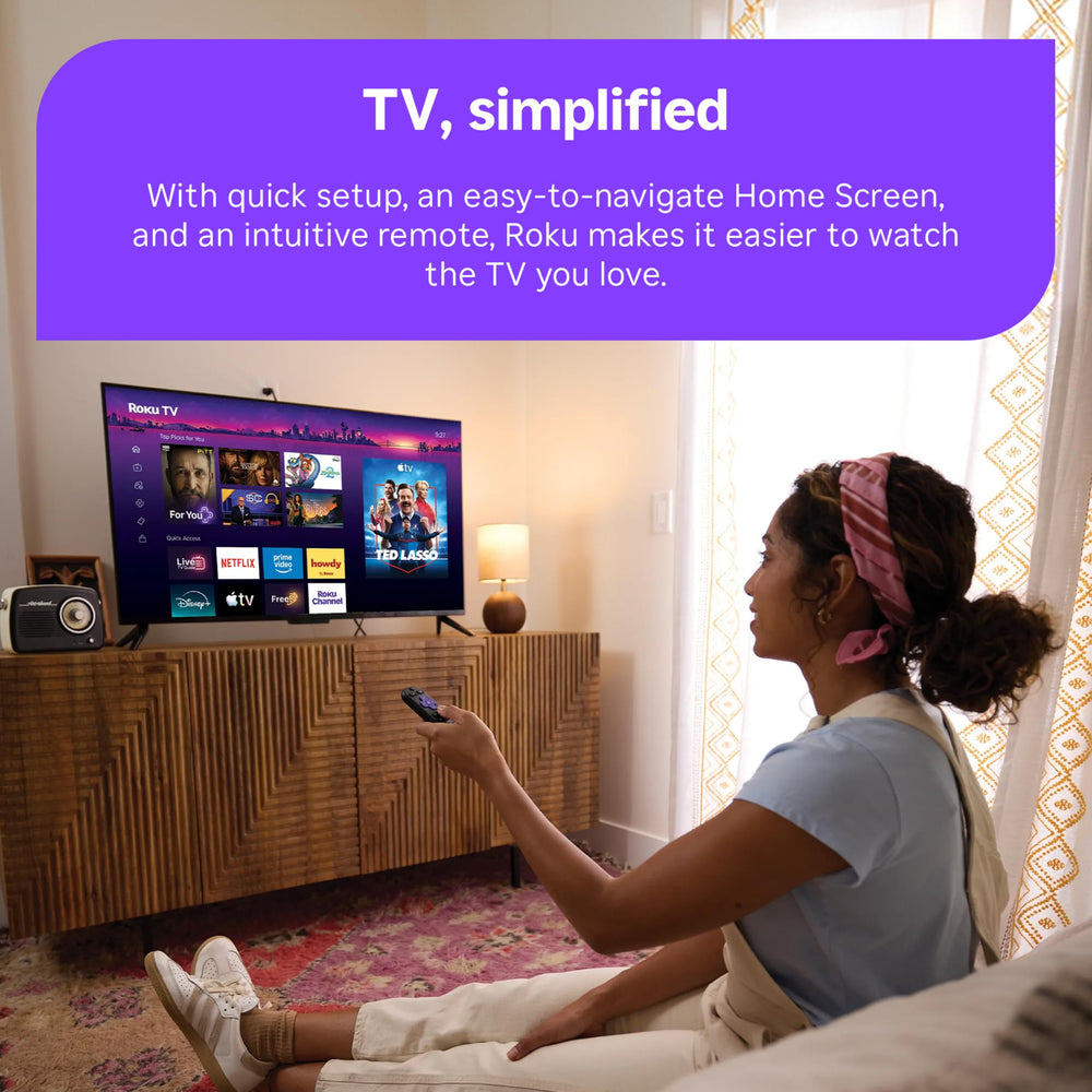 Roku con auriculares Bluetooth conectados para ver sin molestar