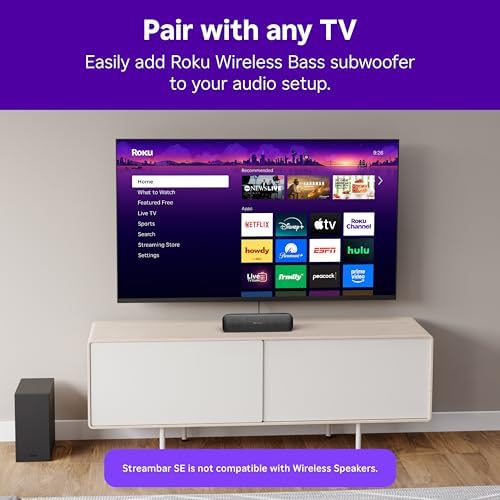 Roku Streambar SE junto a una regla mostrando comparación de tamaño compacta