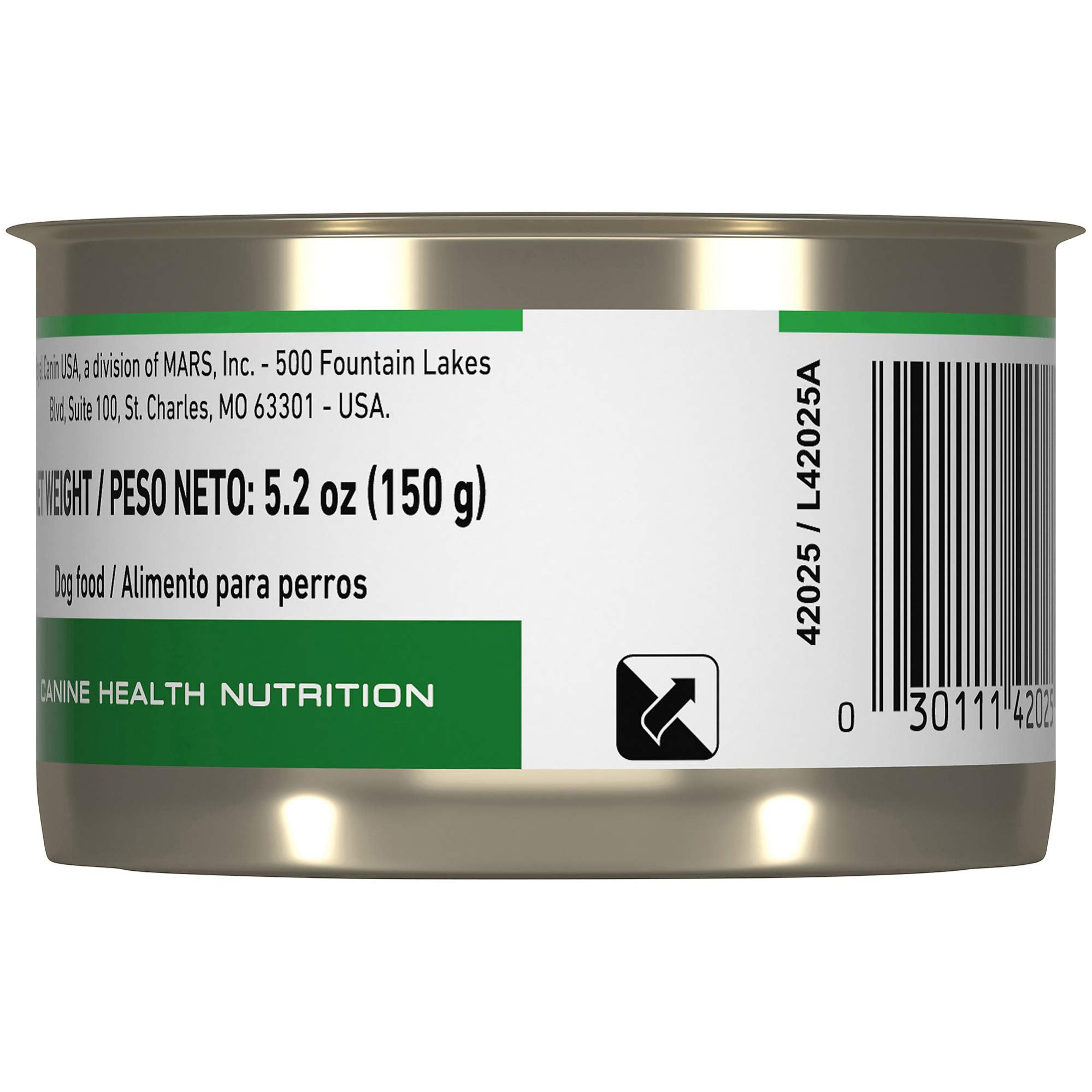 ROYAL CANIN perro comiendo en ambiente hogareño, aspecto saludable