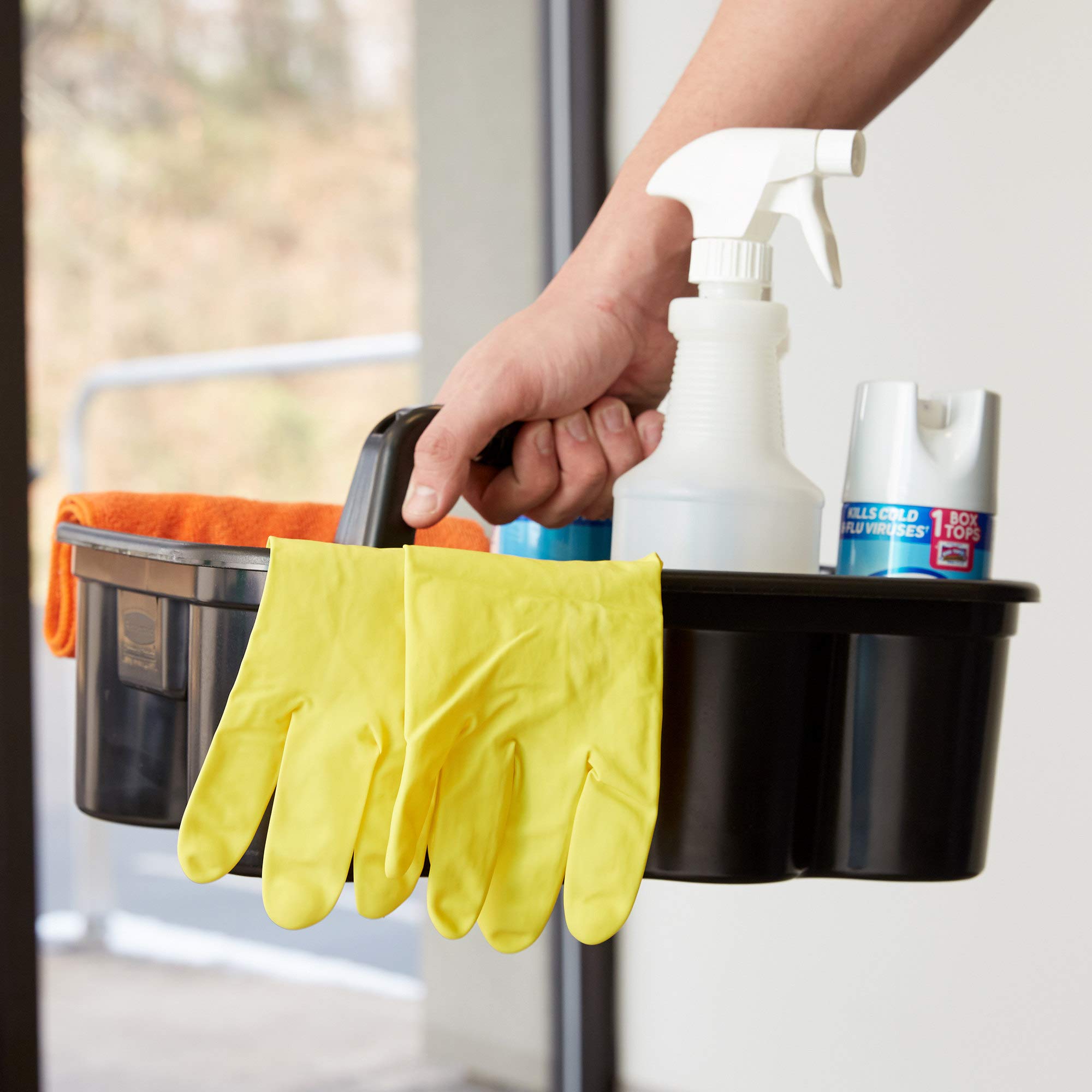 Rubbermaid textura del plástico resistente demostrando durabilidad