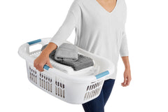 Rubbermaid primer plano de una agarradera que facilita el transporte