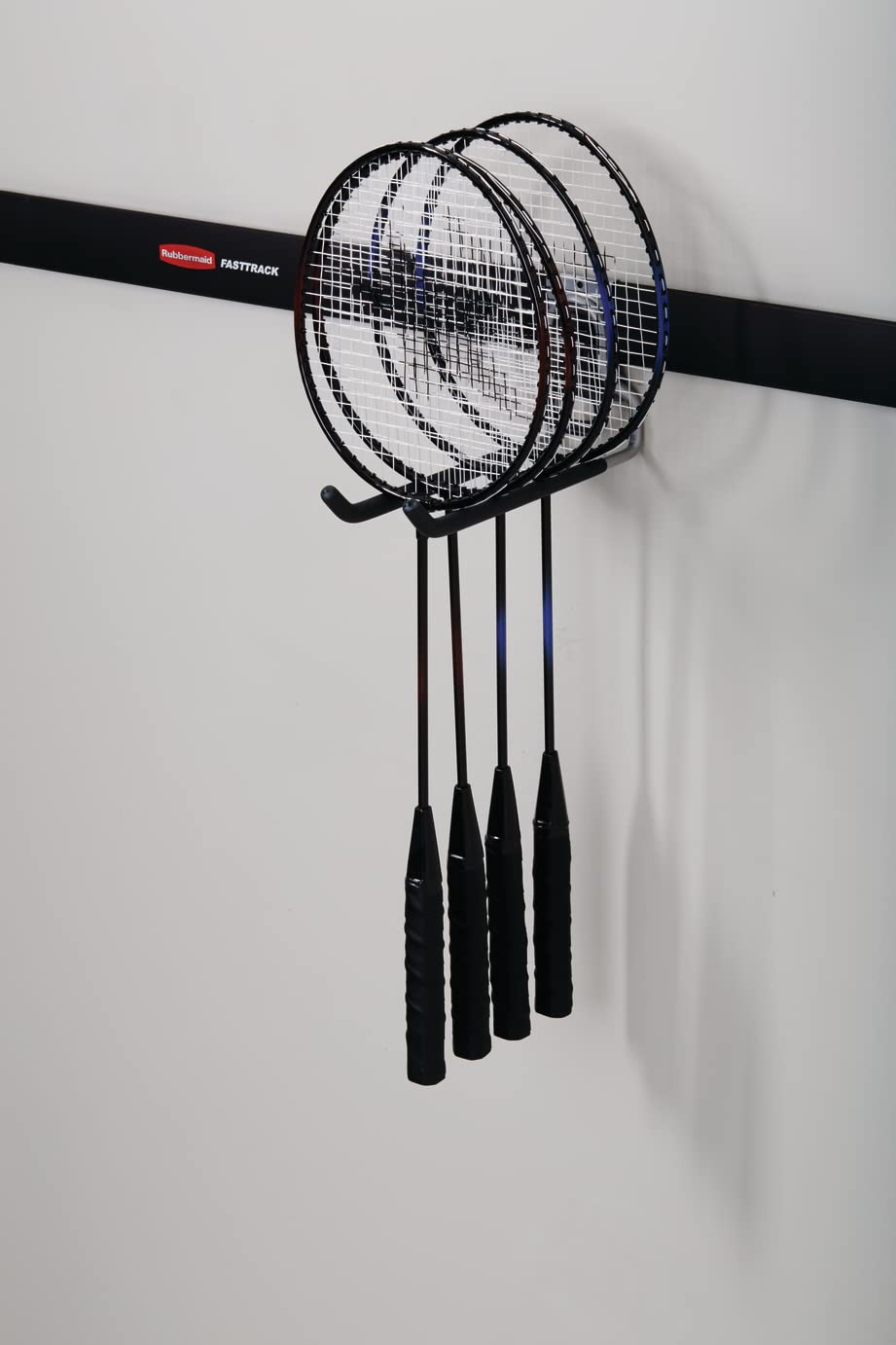 Rubbermaid gancho gripper de aluminio que asegura fijación al riel
