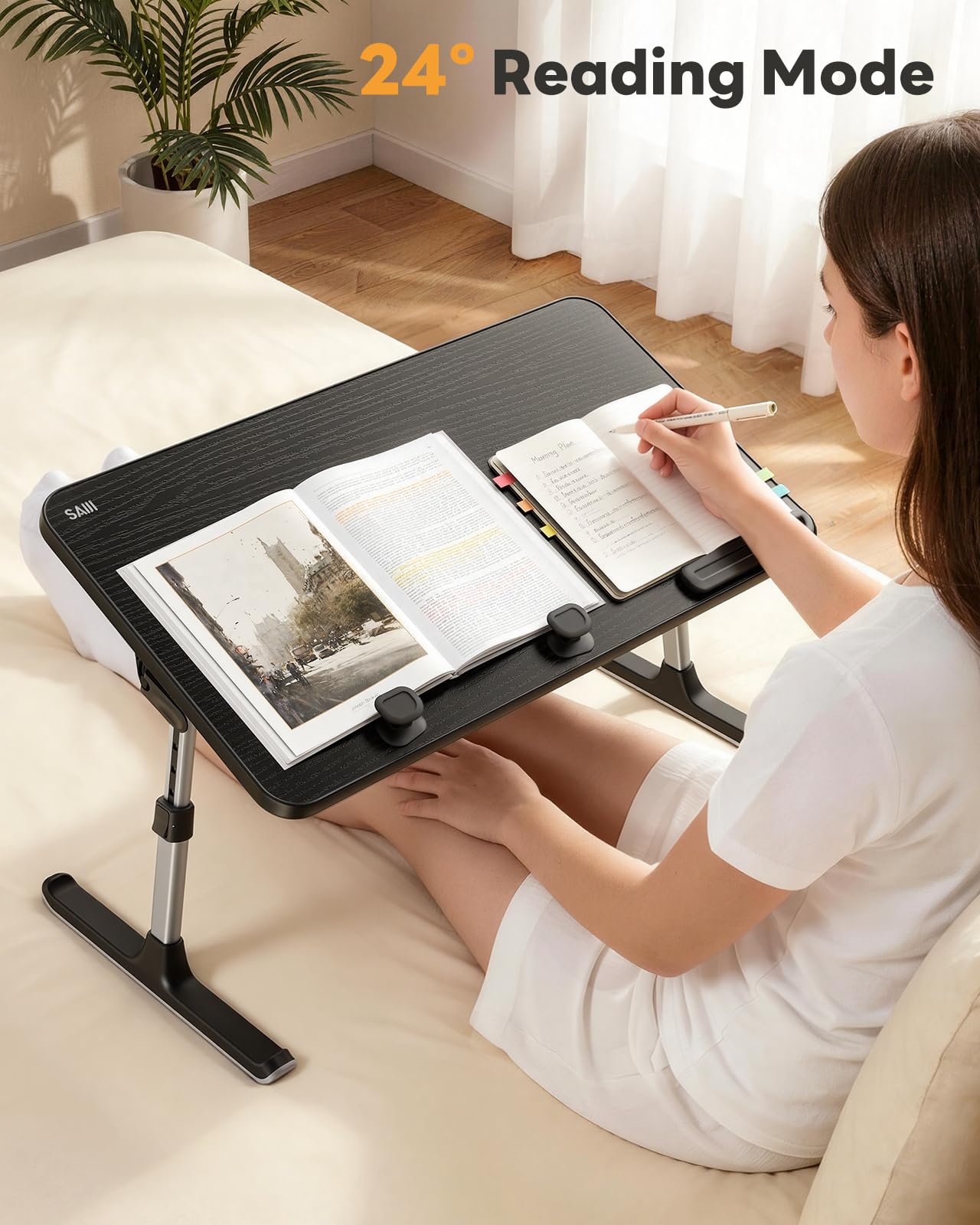 SAIJI mesa en sofá usada por una persona, cómoda para trabajar en casa