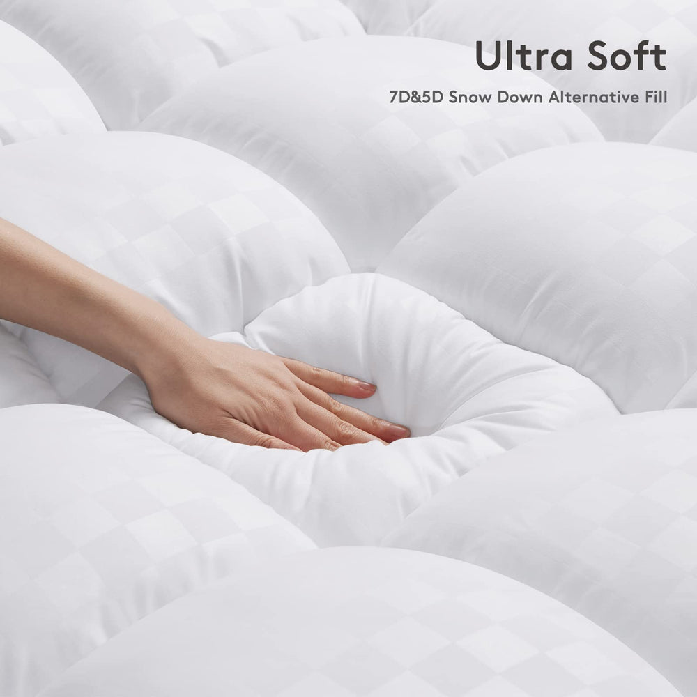 SameBed topper en uso por dos personas mostrando soporte y confort compartido