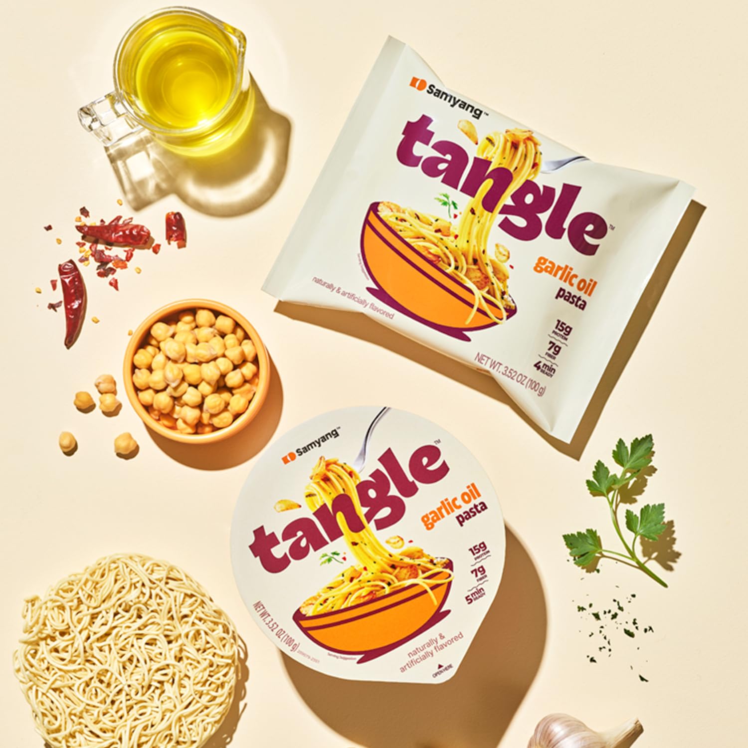 SAMYANG acercamiento a la salsa de aceite y ajo, aroma apetitoso
