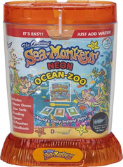 Sea Monkeys vista frontal del tanque mostrando facilidad de montaje y atractivo
