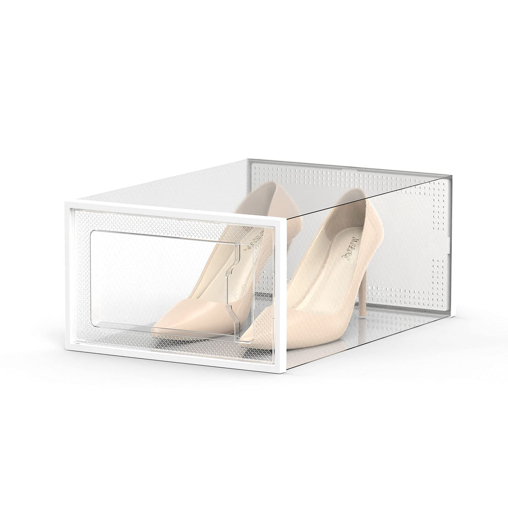 SEE SPRING caja con zapatillas dentro facilitando identificación inmediata