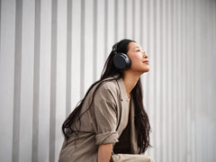 Sennheiser Momentum 4 detalle de almohadillas, comodidad prolongada para escuchar