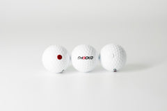 SHOCK'D GOLF BALLS textura dimple que asegura vuelo natural