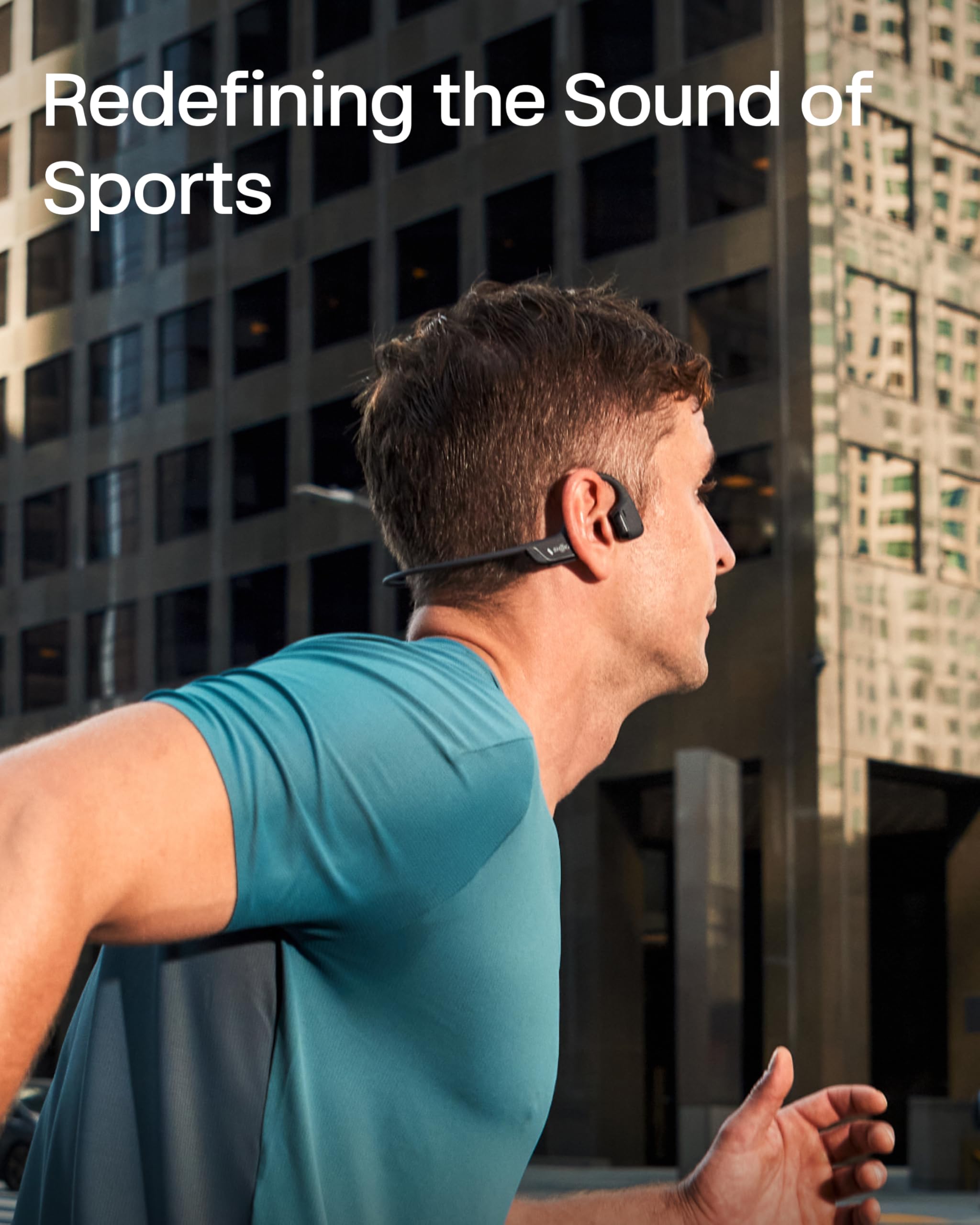 SHOKZ OpenRun Pro 2 en corredor demostrando seguridad y confort