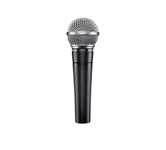 Shure SM58 vista frontal con sonido consistente y durabilidad