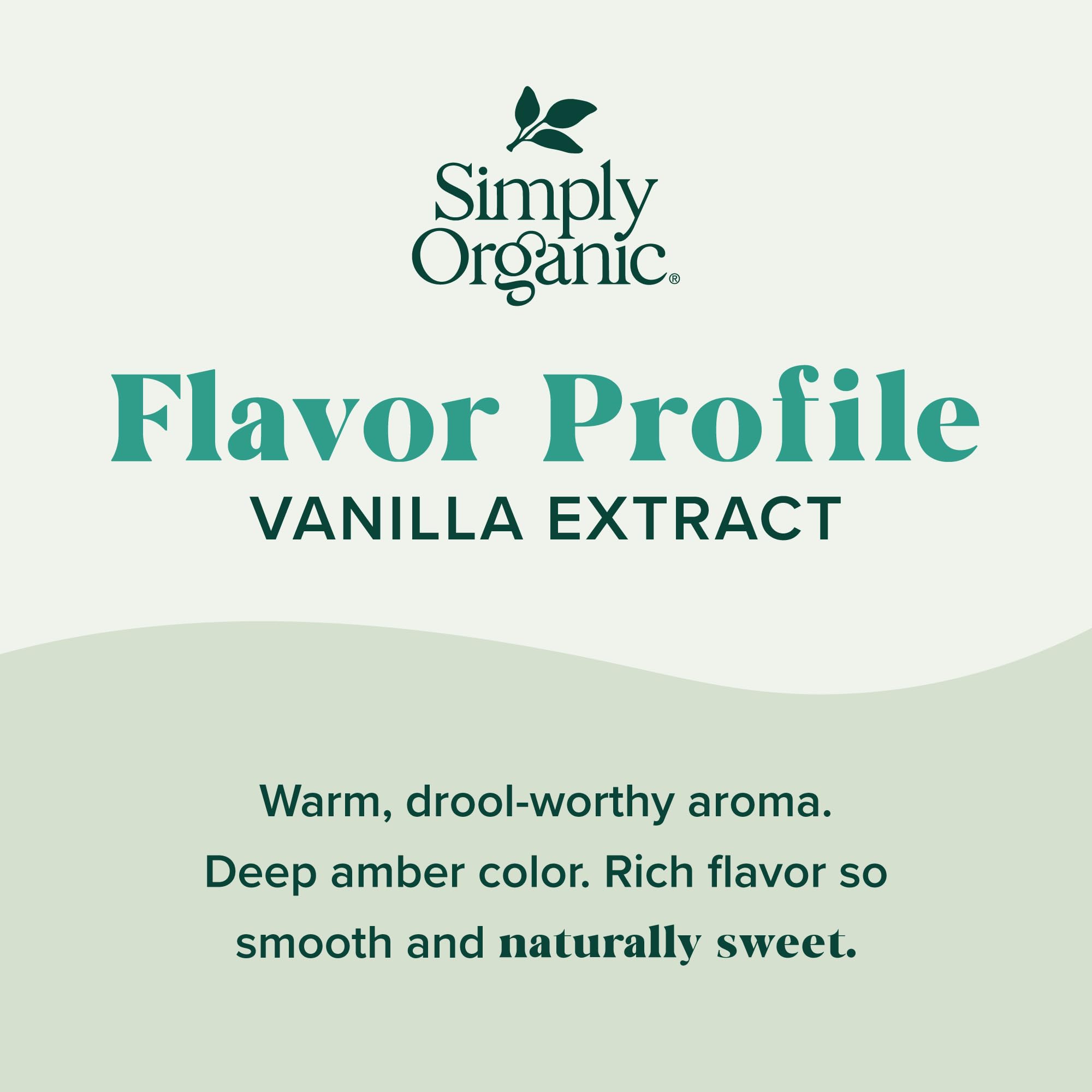 Simply Organic frasco en mano para mostrar tamaño práctico y control de porciones