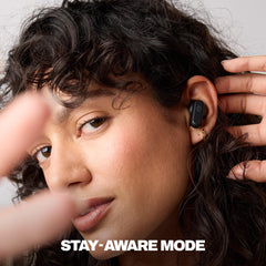 Skullcandy Dime Evo primer plano del auricular con detalle de textura y durabilidad