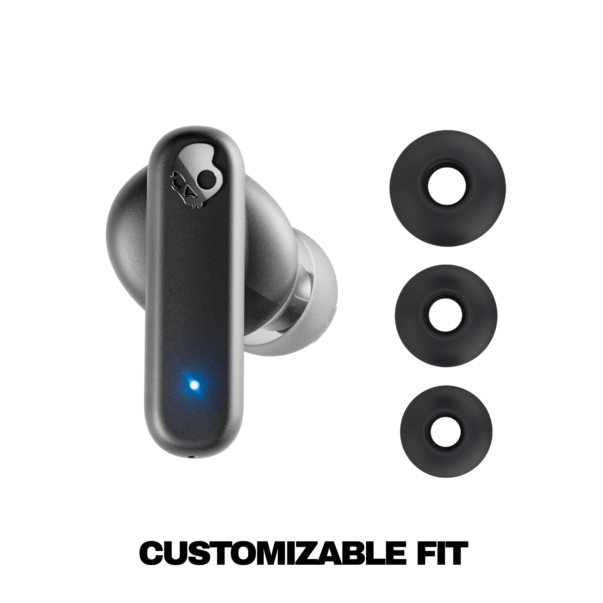 Skullcandy Smokin’ Buds comparación con mano que muestra tamaño portátil