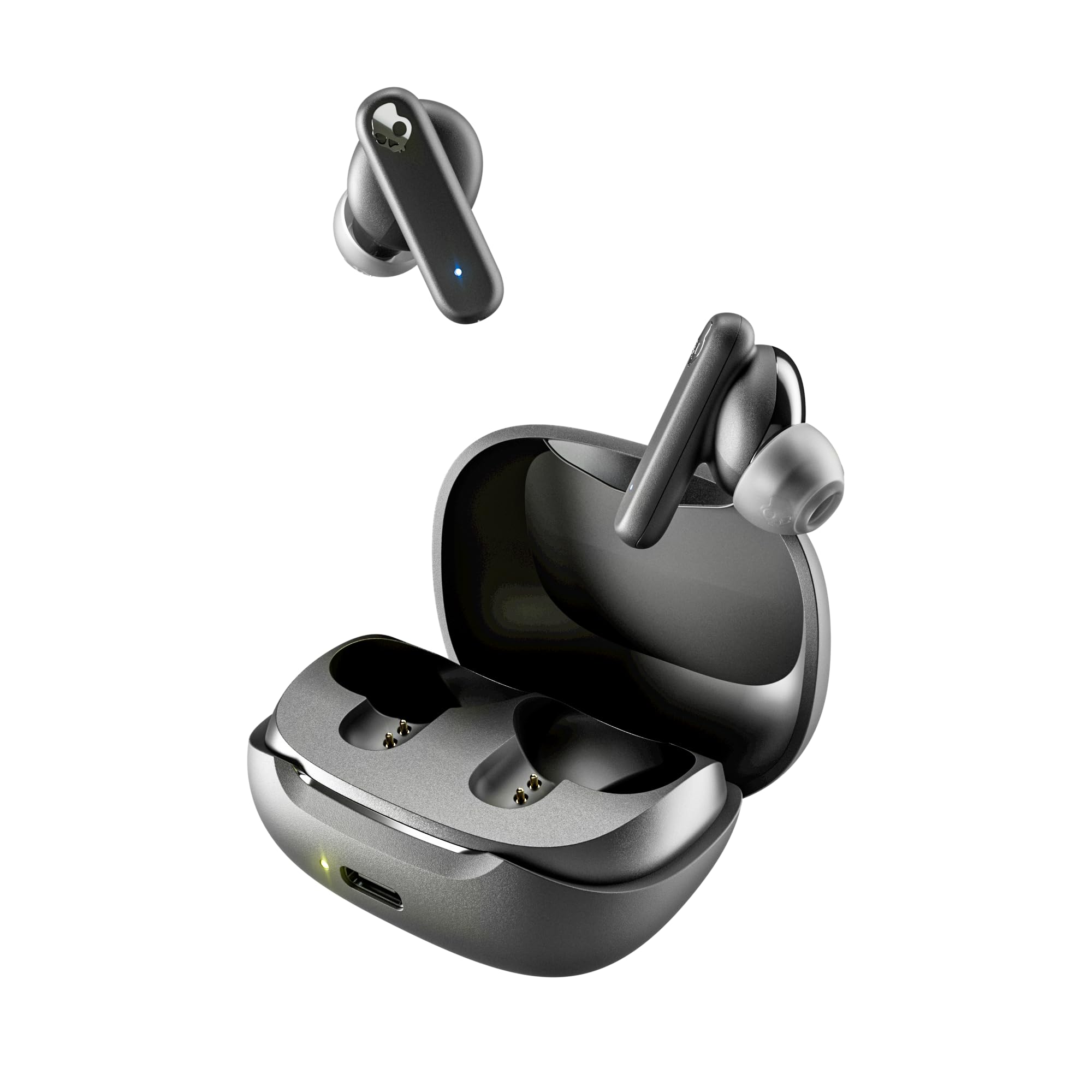 Skullcandy Smokin’ Buds frontal con estuche abierto mostrando autonomía