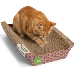SmartyKat vista frontal del chaise que muestra forma y beneficio de acunar al gato