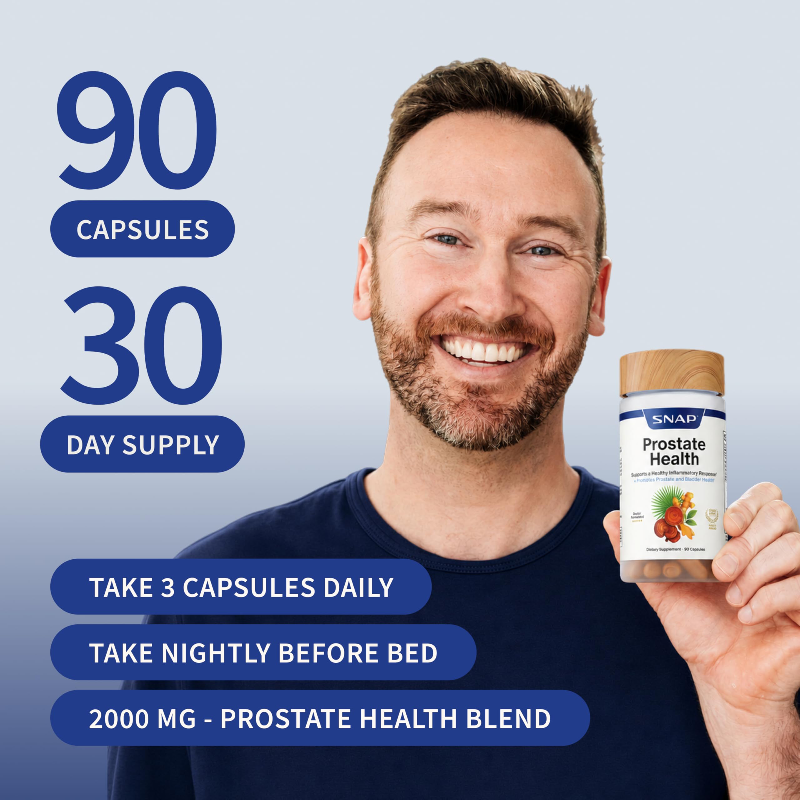 Hombre preparando cama por la noche tras tomar Snap Supplements para comodidad urinaria