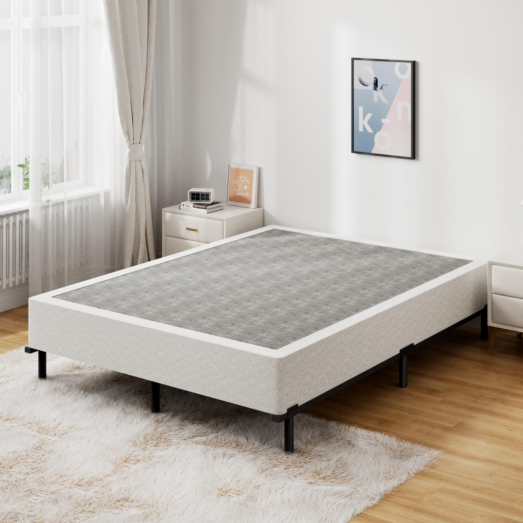 Snaye integrando base en dormitorio moderno para descanso silencioso