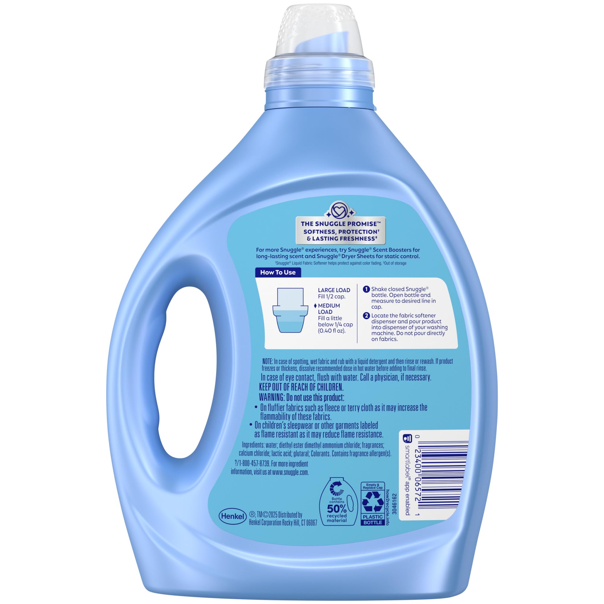 Detalle de etiqueta Snuggle destacando la fragancia Cuddle‑Up Fresh