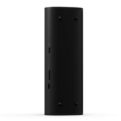 Sonos Roam 2 junto a piscina evidenciando resistencia IP67 y uso exterior