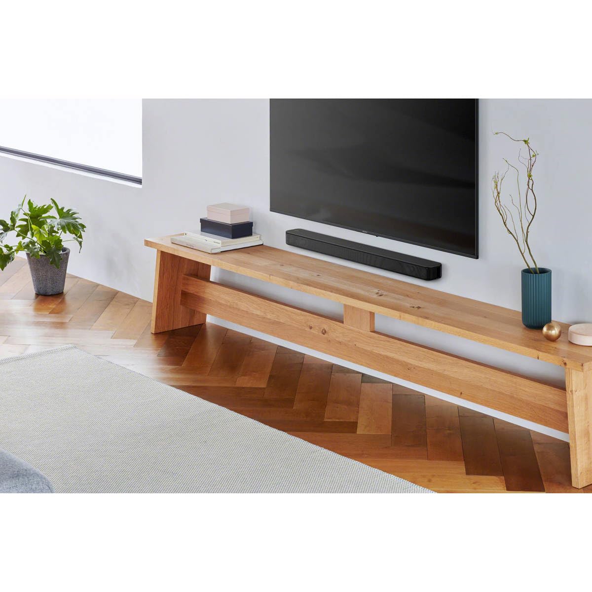 Sony S100F detalle del panel superior con controles y acabado que favorece estética