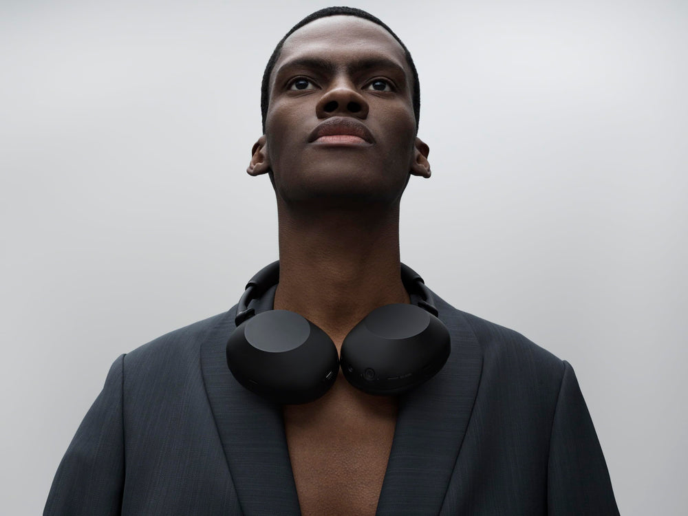 Sony WH-1000XM6 etiqueta High-Resolution Audio y tecnología LDAC visible