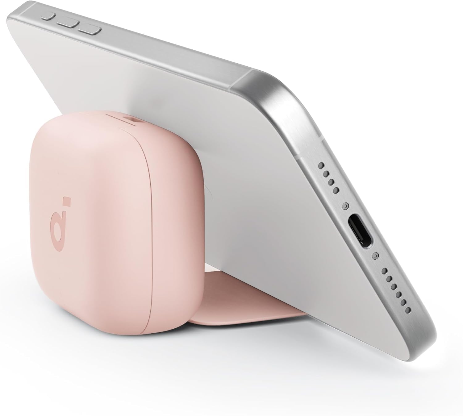 Soundcore P30i dentro de mochila listo para viaje y entretenimiento móvil