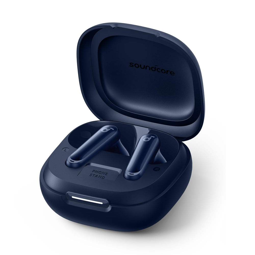 Soundcore P40i en asiento de avión con cancelación reduciendo ruido ambiente