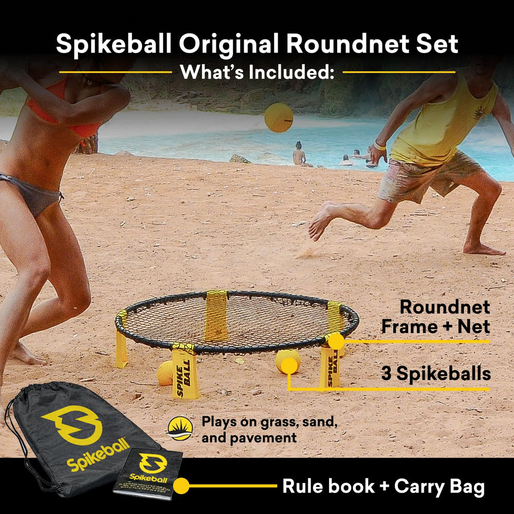 Spikeball en playa con jugadores disfrutando mayor entretenimiento