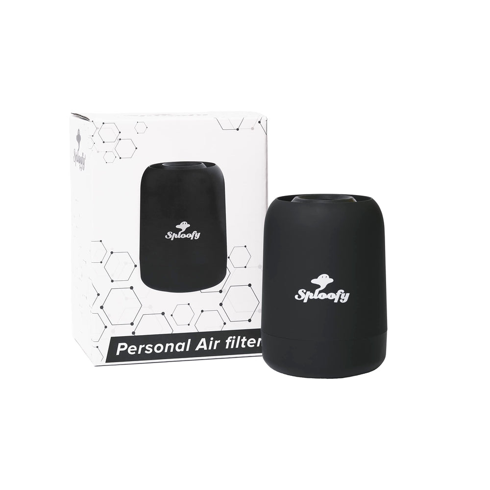 Comparación de tamaño Sploofy PRO II junto a un teléfono para escala portátil