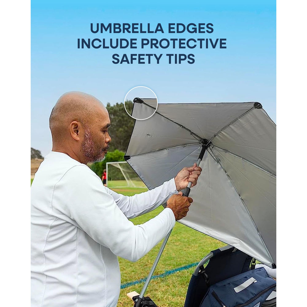 Sport-Brella comparación con mano para apreciar su tamaño portátil